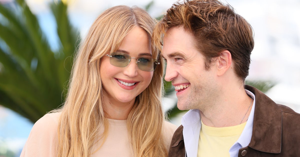 Jennifer Lawrence Discusses Dancing Naked With Robert Pattinson For Their New Film