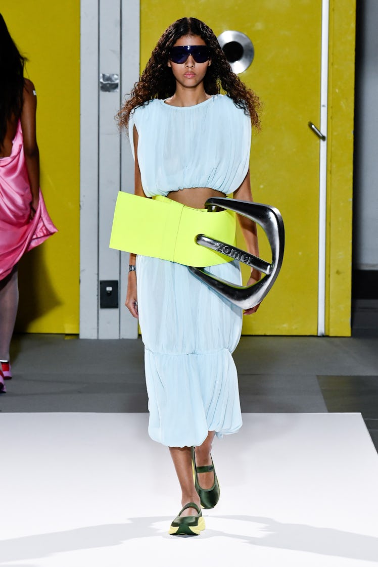 PARIS, FRANCE - SEPTEMBER 30: A model walks the runway during the Zomer Ready to Wear Spring/Summer ...