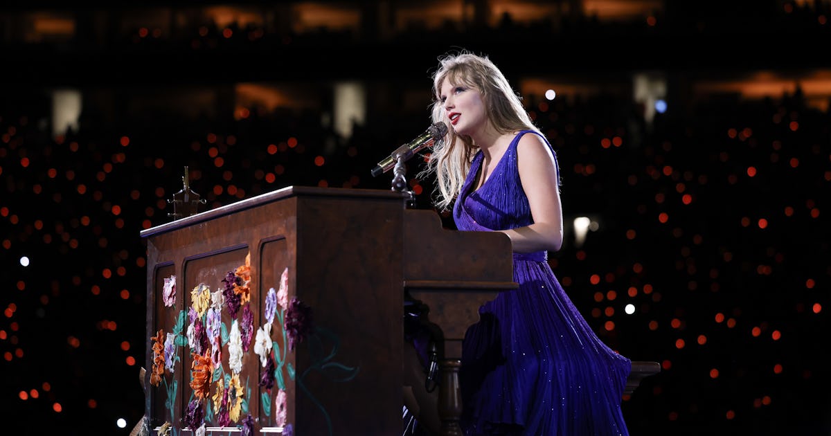 Taylor Swift's New "Track 5" May Be Her Most Vulnerable Song Yet