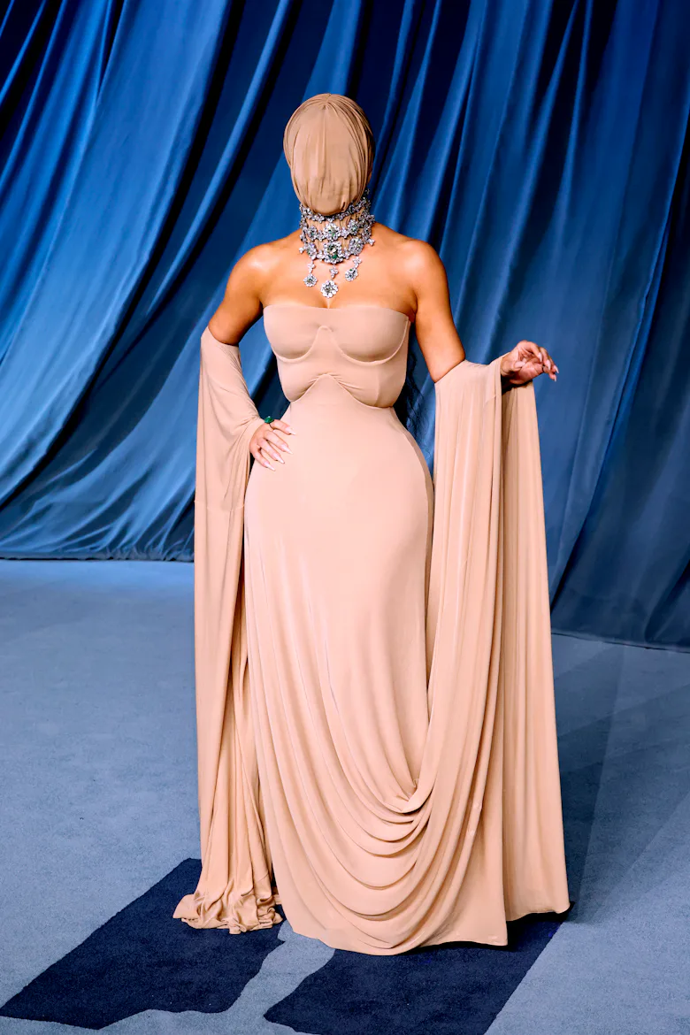 Kim Kardashian's Red Carpet Style Has Come a Very Long Way Since 2007 Kim Kardashian's Red Carpet Style Has Come a Very Long Way Since 2007