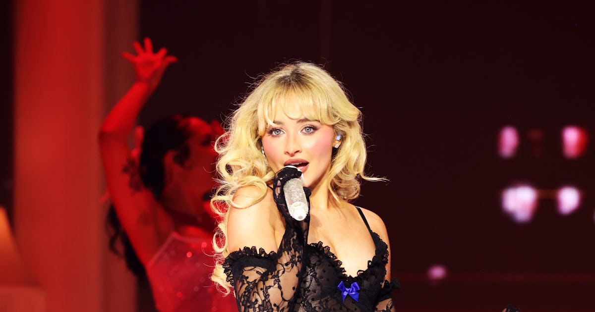 Sabrina Carpenter "Arrested" Gigi Hadid On The Short N' Sweet Tour