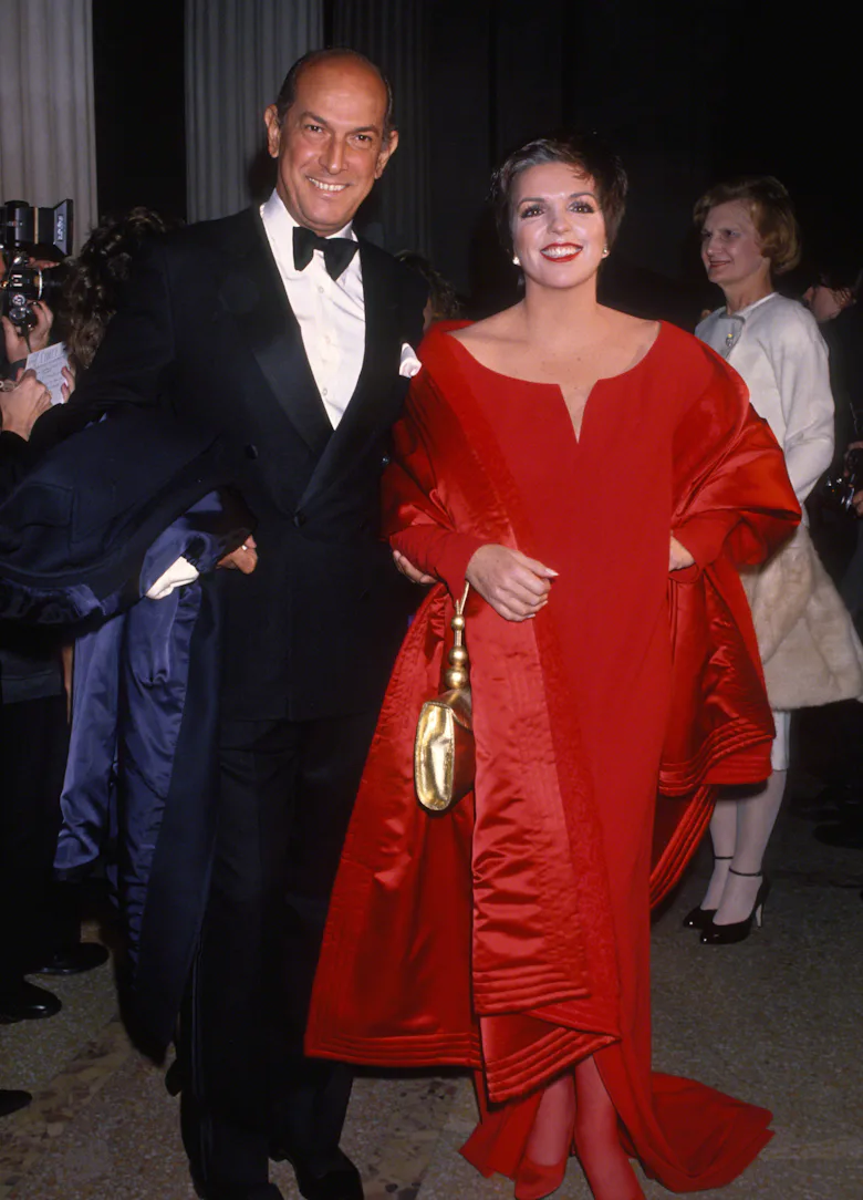 Oscar de la Renta and Liza Minnelli attend the 8th Annual Council of Fashion Designers of America (C...