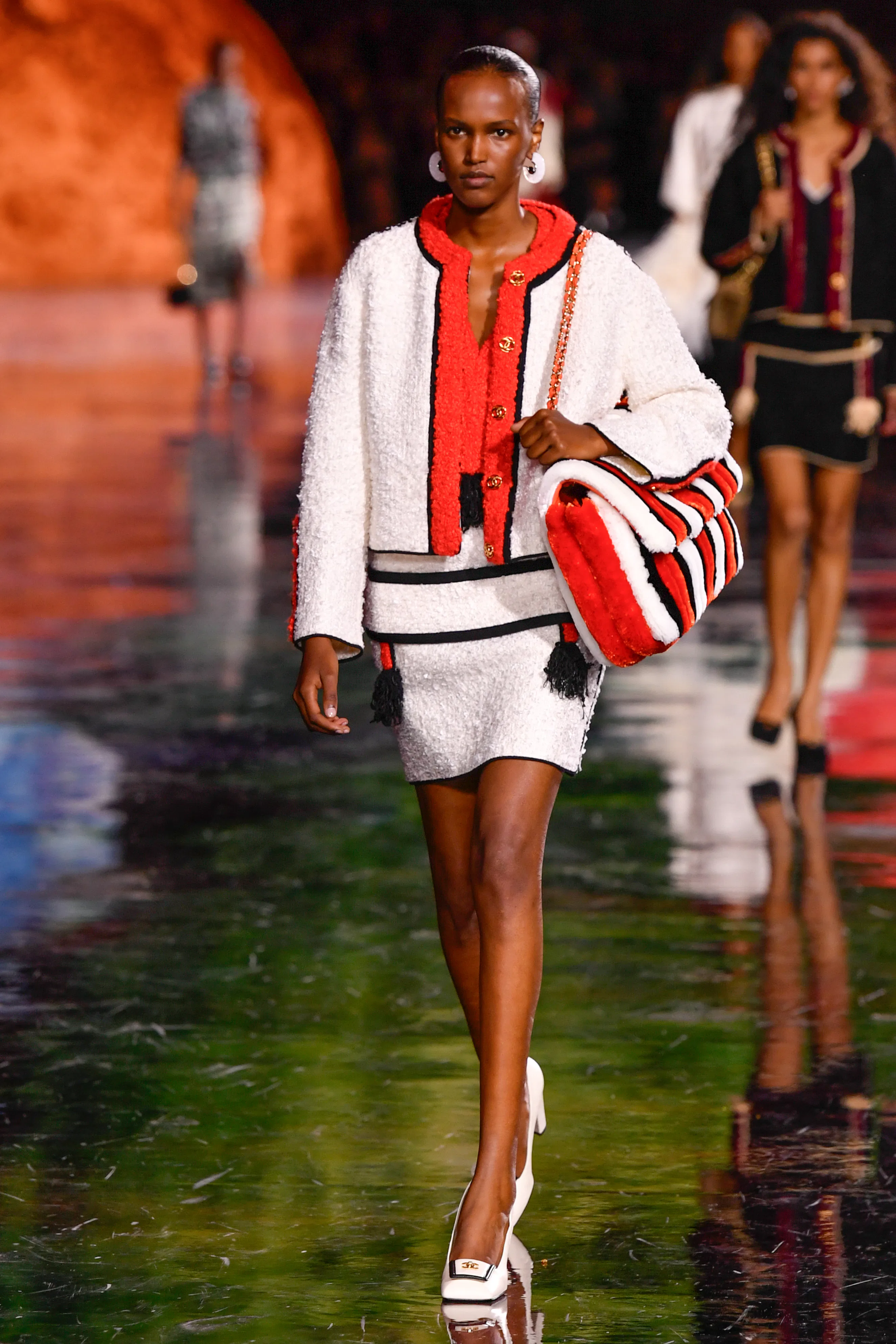 Matthieu Blazy’s Chanel Spring/Summer 2026 Collection Is Refreshingly Bold