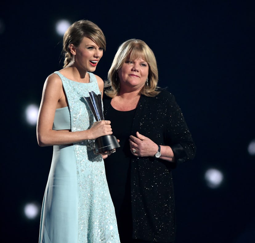 Taylor Swift revealed how her mom Andrea reacted to her "Wood" lyrics.