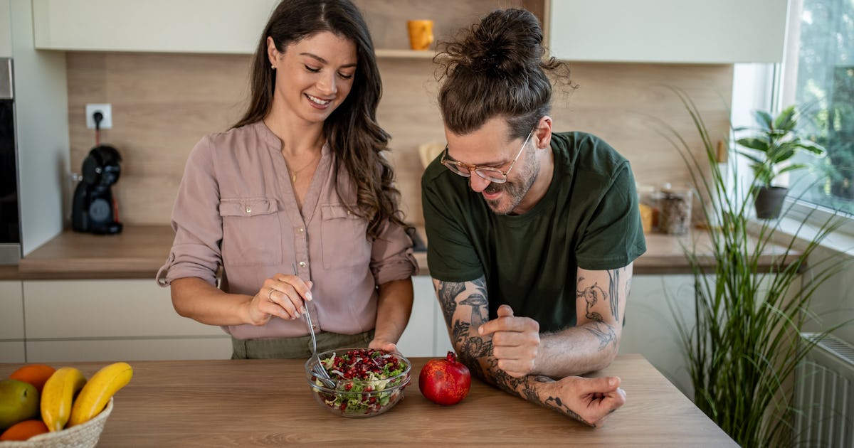 TikTok's "Pomegranate Theory" Can Reveal If Your Relationship Is Strong