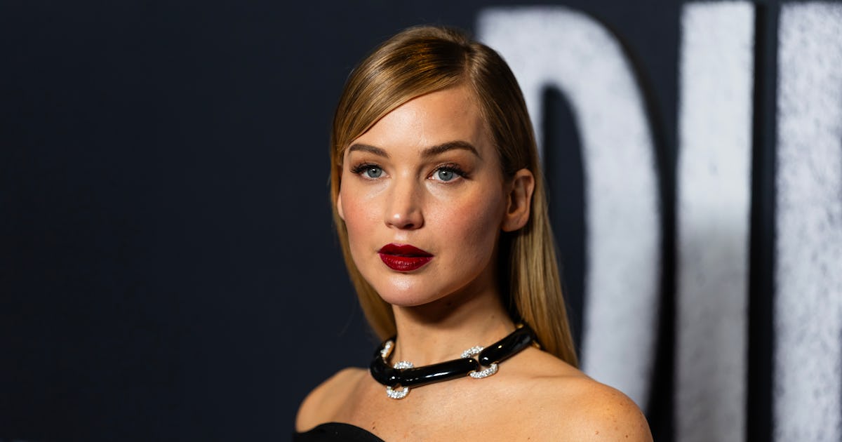 Jennifer Lawrence Has A Surprising Take On 'Twilight' Vs. 'The Hunger Games'