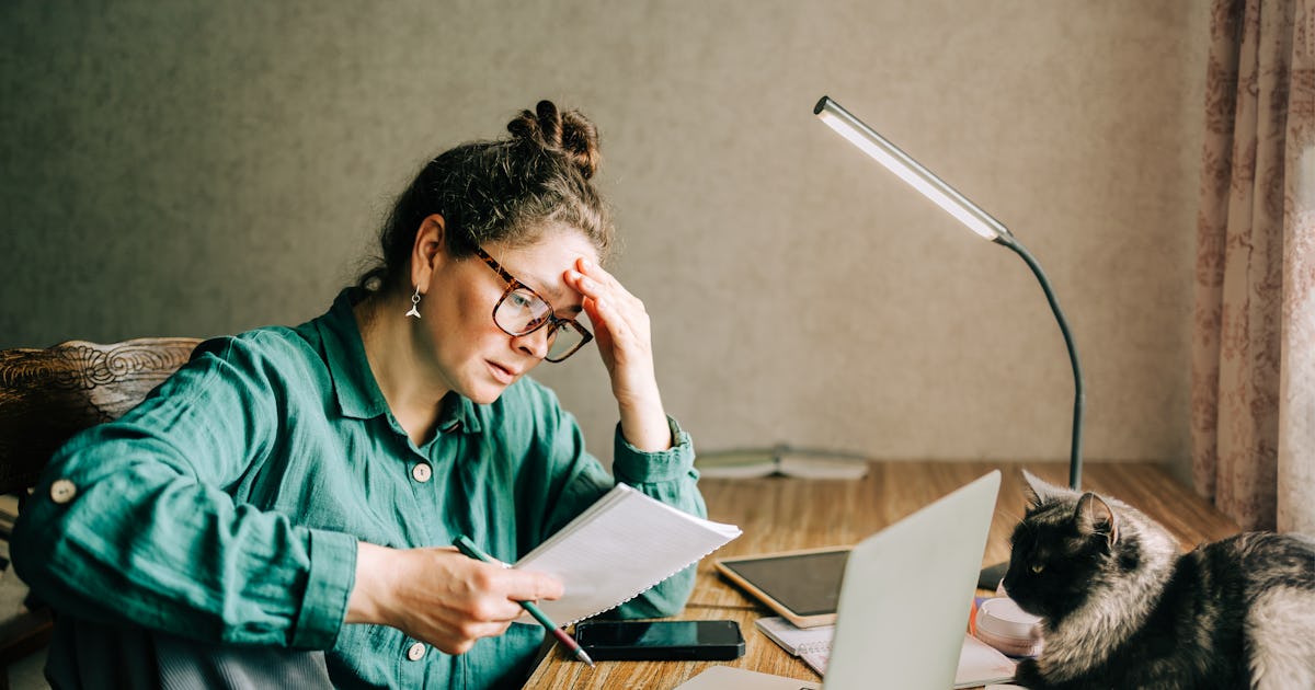 November's Mercury Retrograde Is Doing A Number On These 3 Zodiac Signs