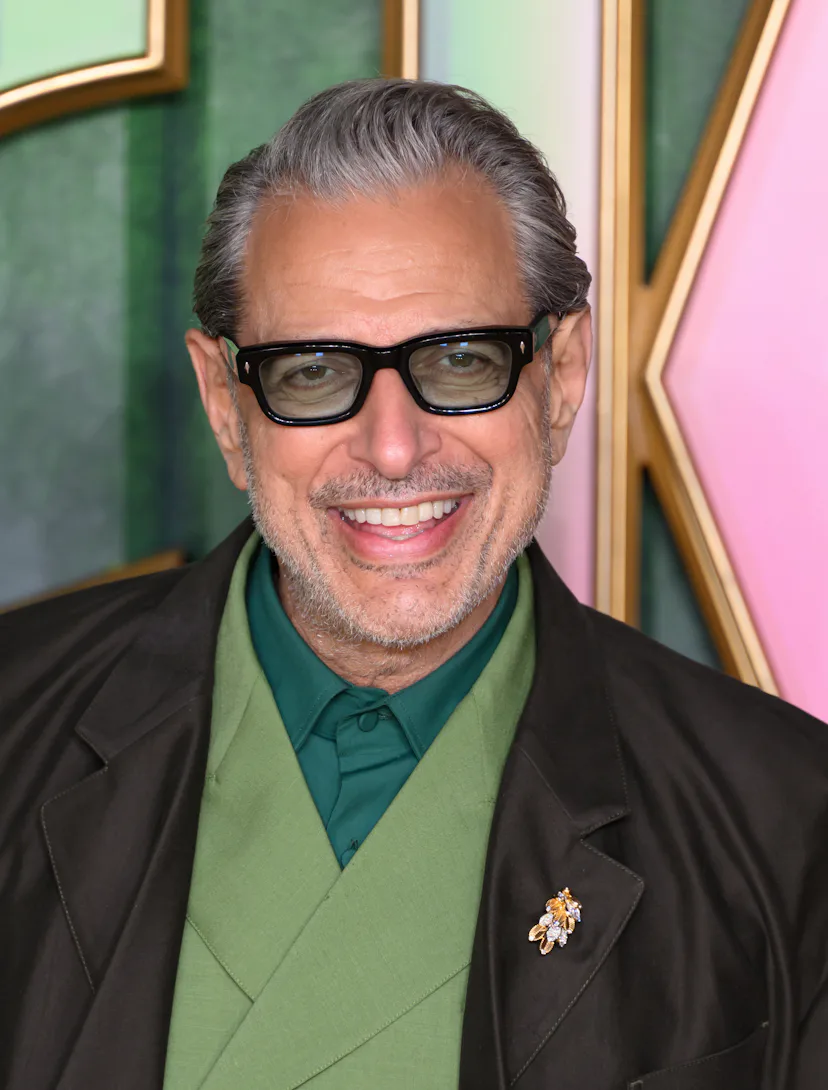 LONDON, ENGLAND - NOVEMBER 10: Jeff Goldblum attends the "Wicked: For Good" European Premiere at Cin...