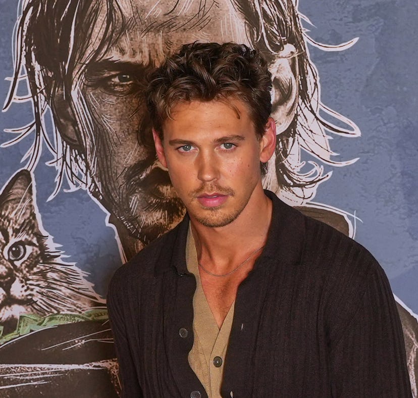 Austin Butler addresses rumors he's dating Emily Ratajkowski.