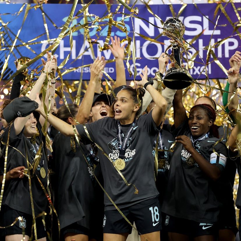 SAN JOSE, CALIFORNIA - NOVEMBER 22: The NJ/NY Gotham FC celebrate after winning the NWSL Championshi...