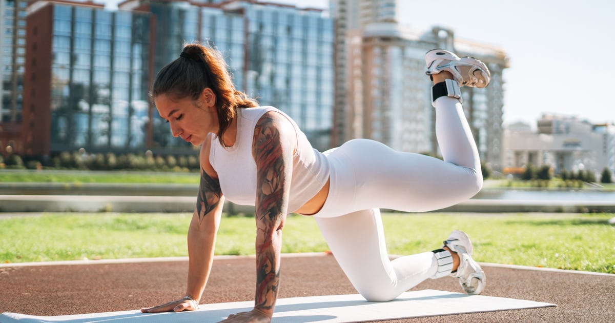 On #GymTok, "Rib Flare" Is The Latest Fitness Faux Pas