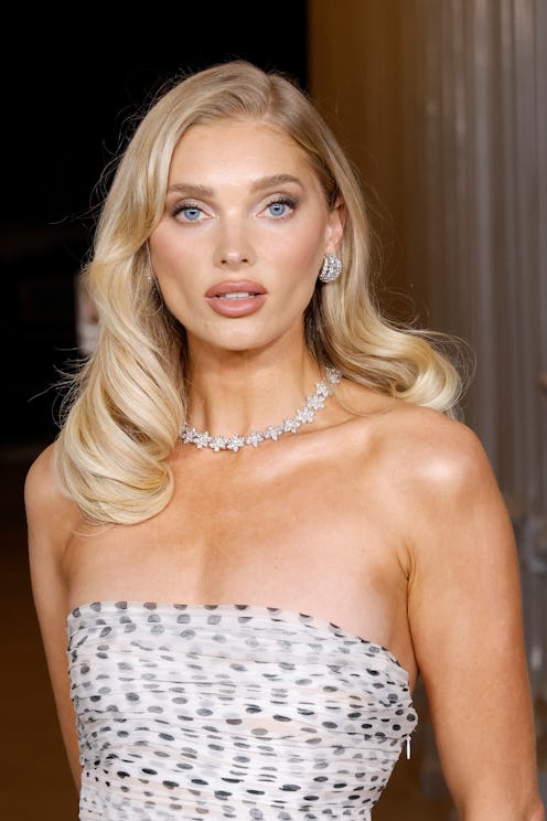 LOS ANGELES, CALIFORNIA - NOVEMBER 01: Elsa Hosk attends the 2025 LACMA Art+Film Gala at Los Angeles...