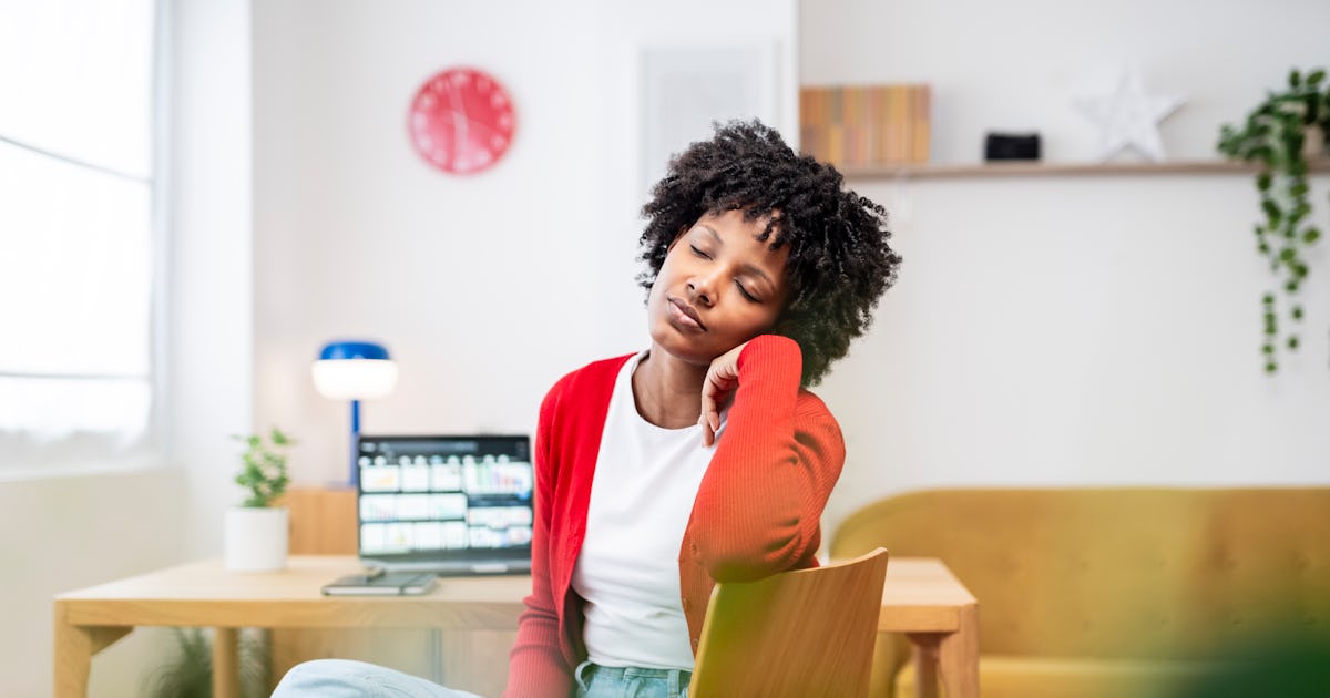 New Research Ties Regular Sleep & Meals To Heart Health & Moms Are LOLing