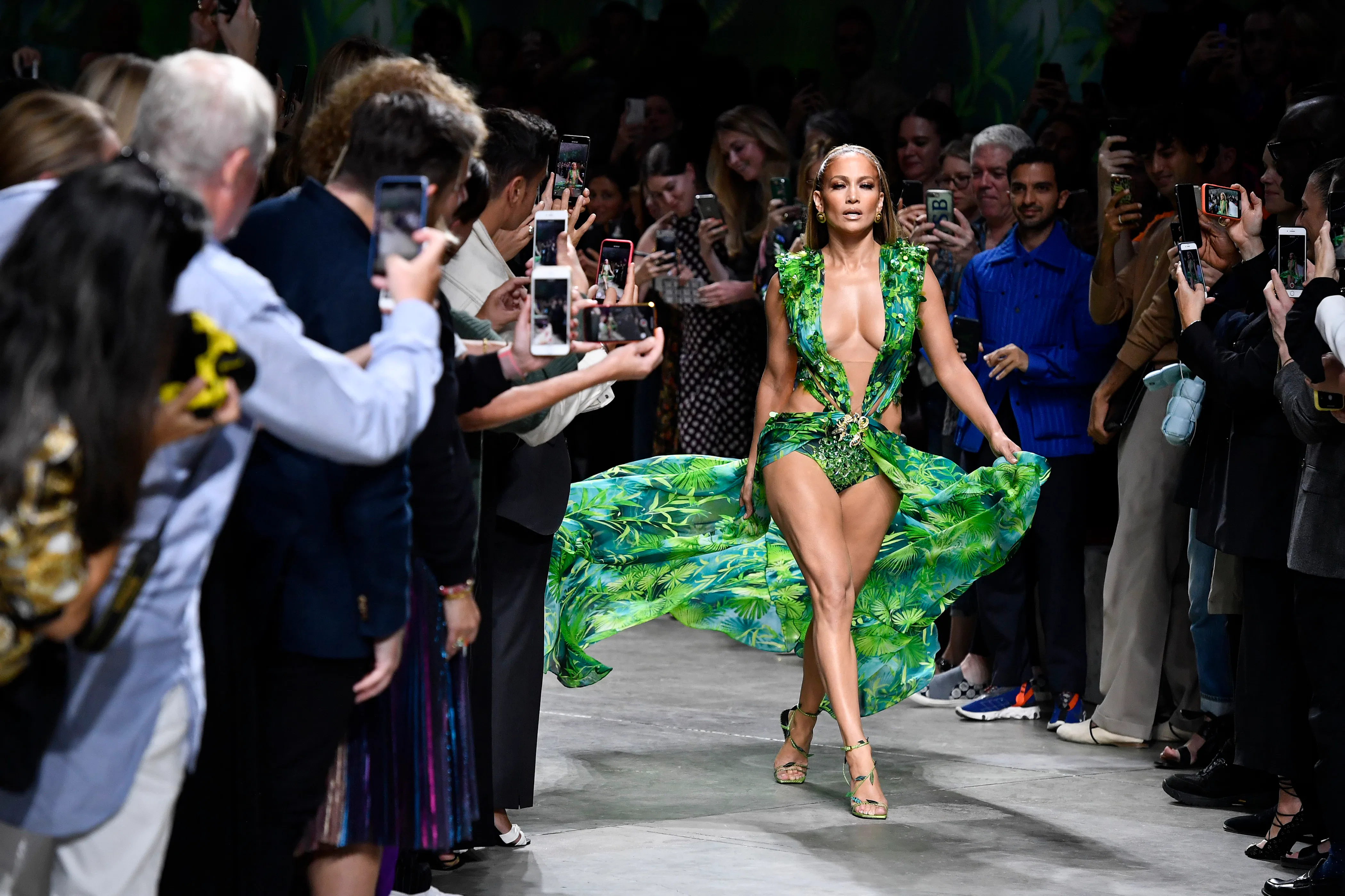 Amber Valletta Wore That Versace Dress Before J.Lo; Last Night She Wore It  Again