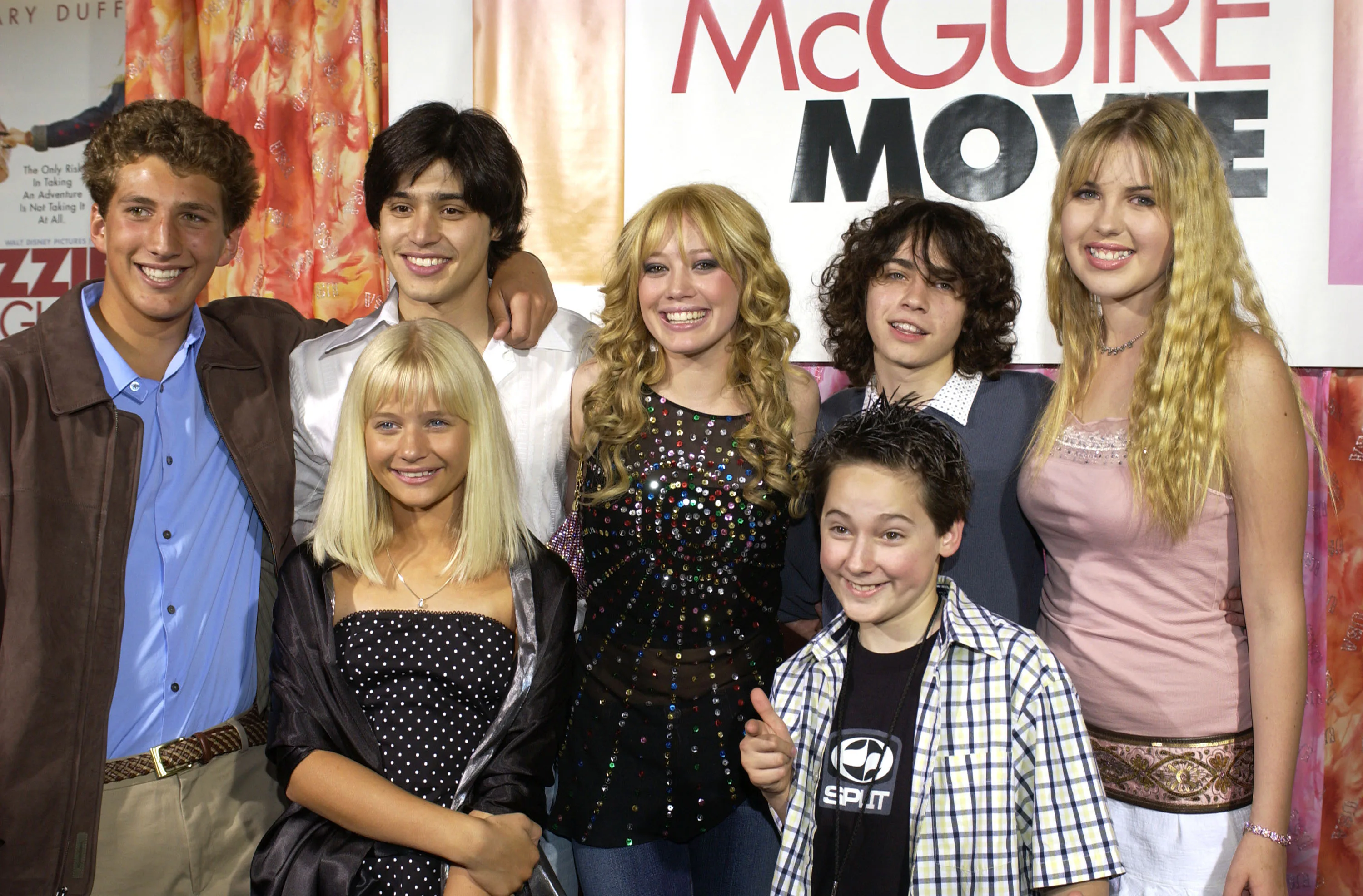 Clayton Snyder, Yani Gellman, Carly Schroeder, Hilary Duff, Jake Thomas, Adam Lamberg and Ashlie Bri...