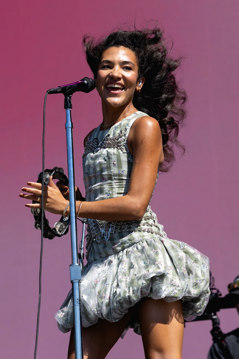AUSTIN, TEXAS - OCTOBER 11: Olivia Dean performs onstage during weekend two, day two of the 2025 Aus...