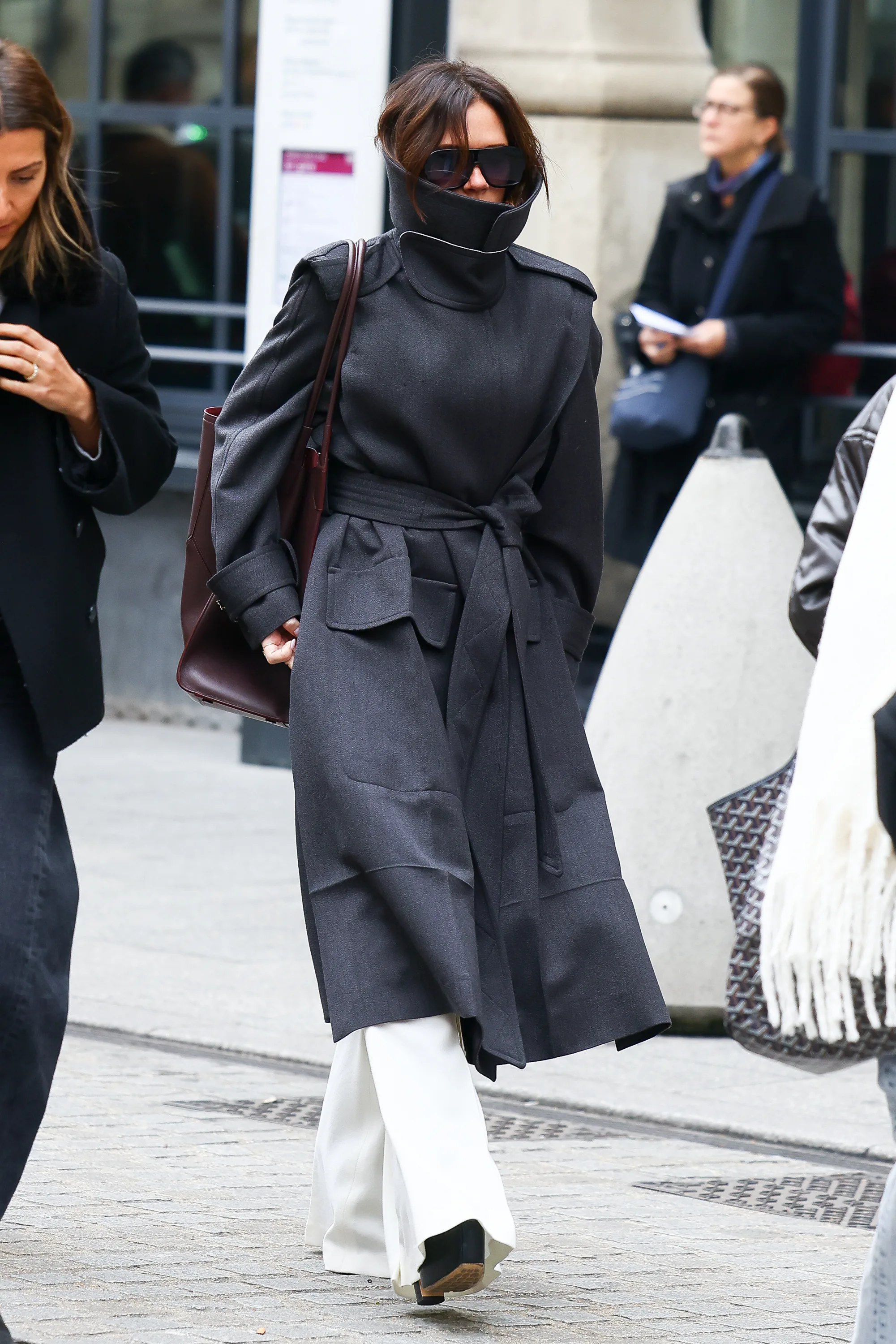 Victoria Beckham Pairs Her Most Extreme Winter Coat With an