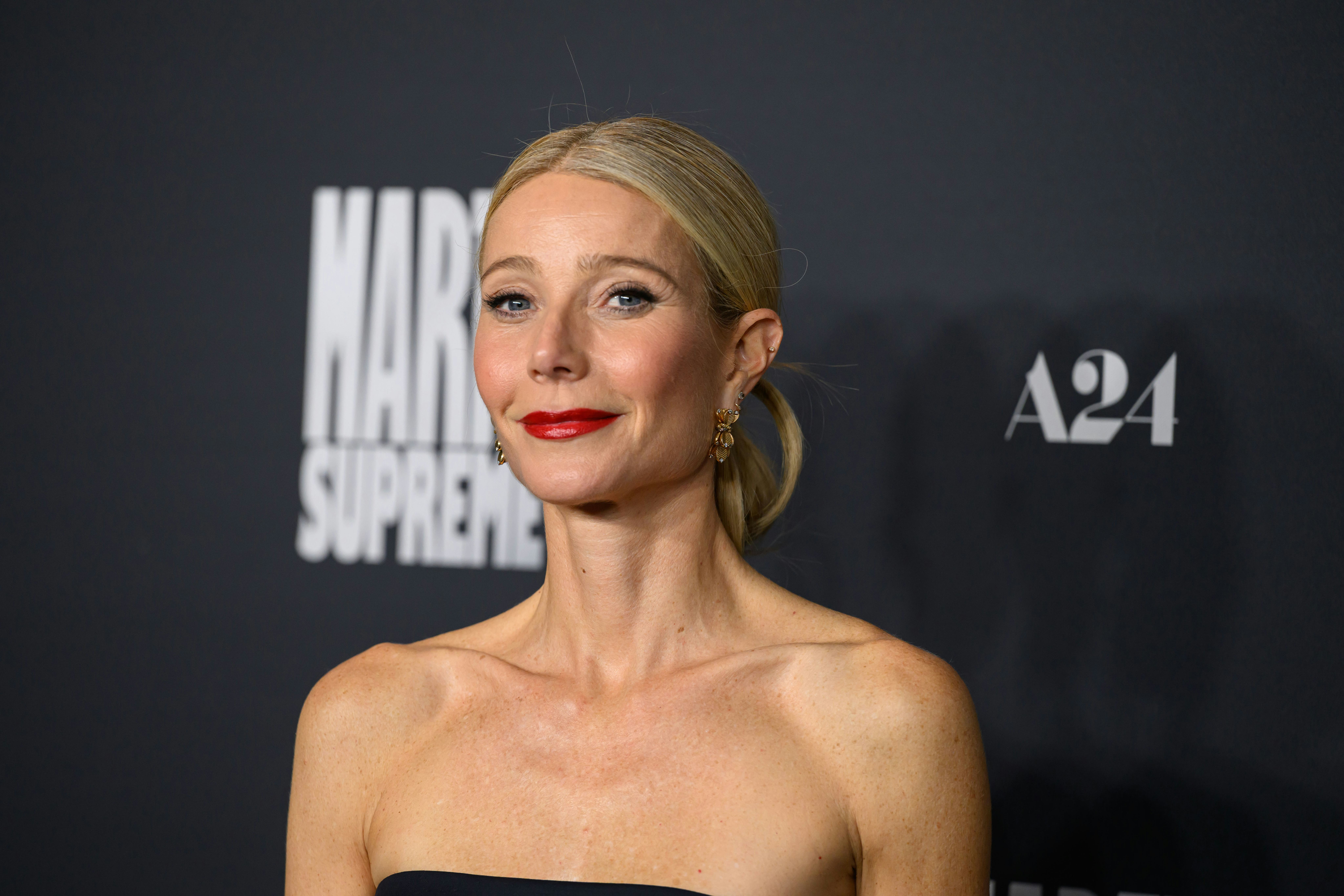 Gwyneth Paltrow warned her son about sex scenes with Timothée Chalamet.