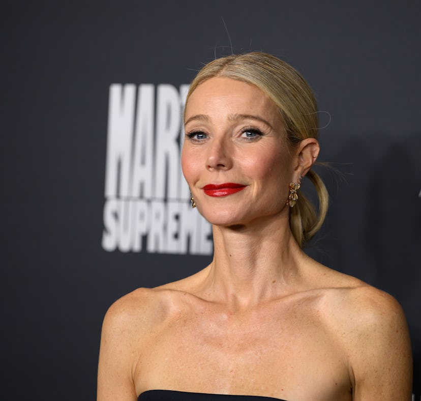 Gwyneth Paltrow warned her son about sex scenes with Timothée Chalamet.