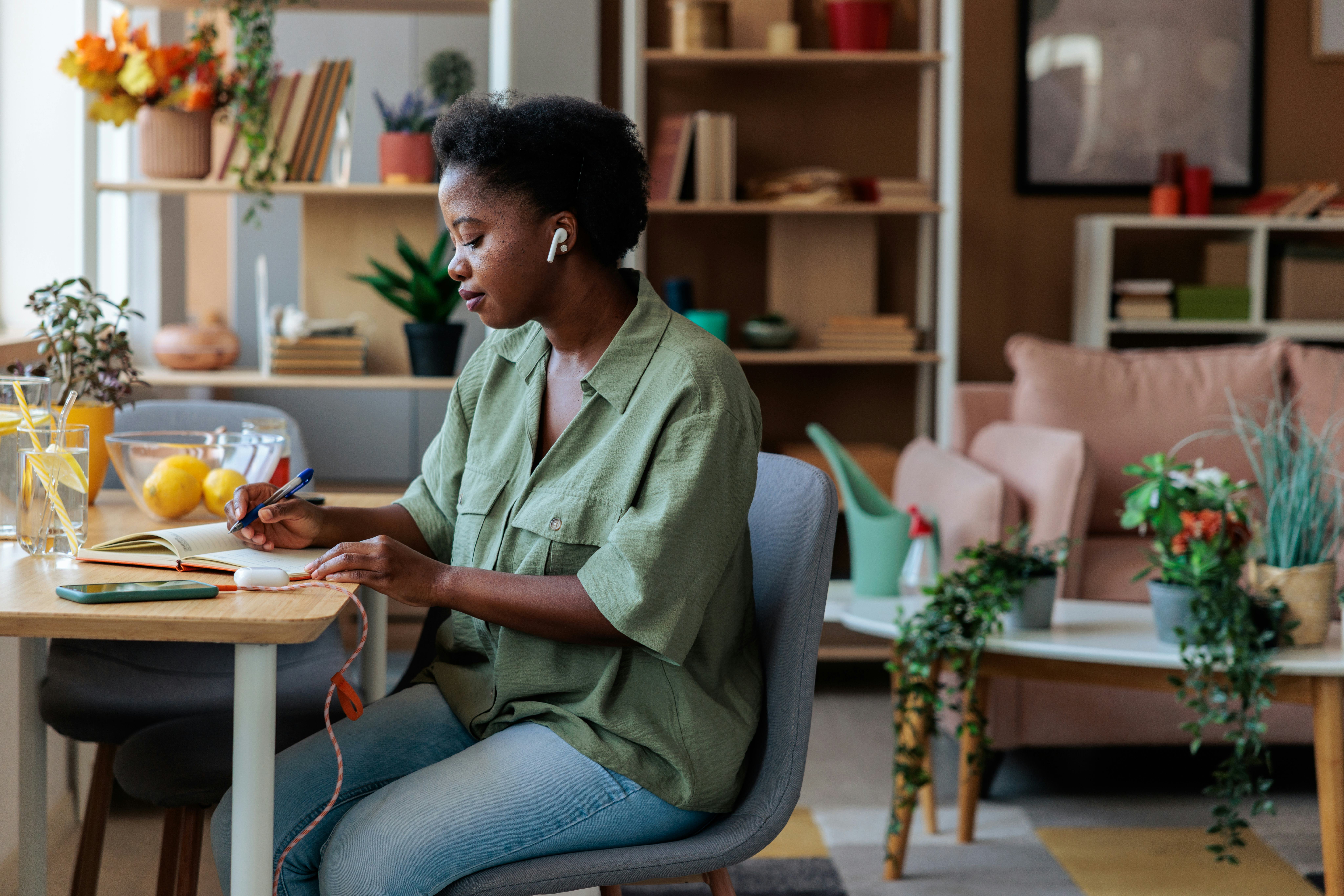 Your tarot card for the week of Dec. 29 to Jan. 4 is the Three of Wands.