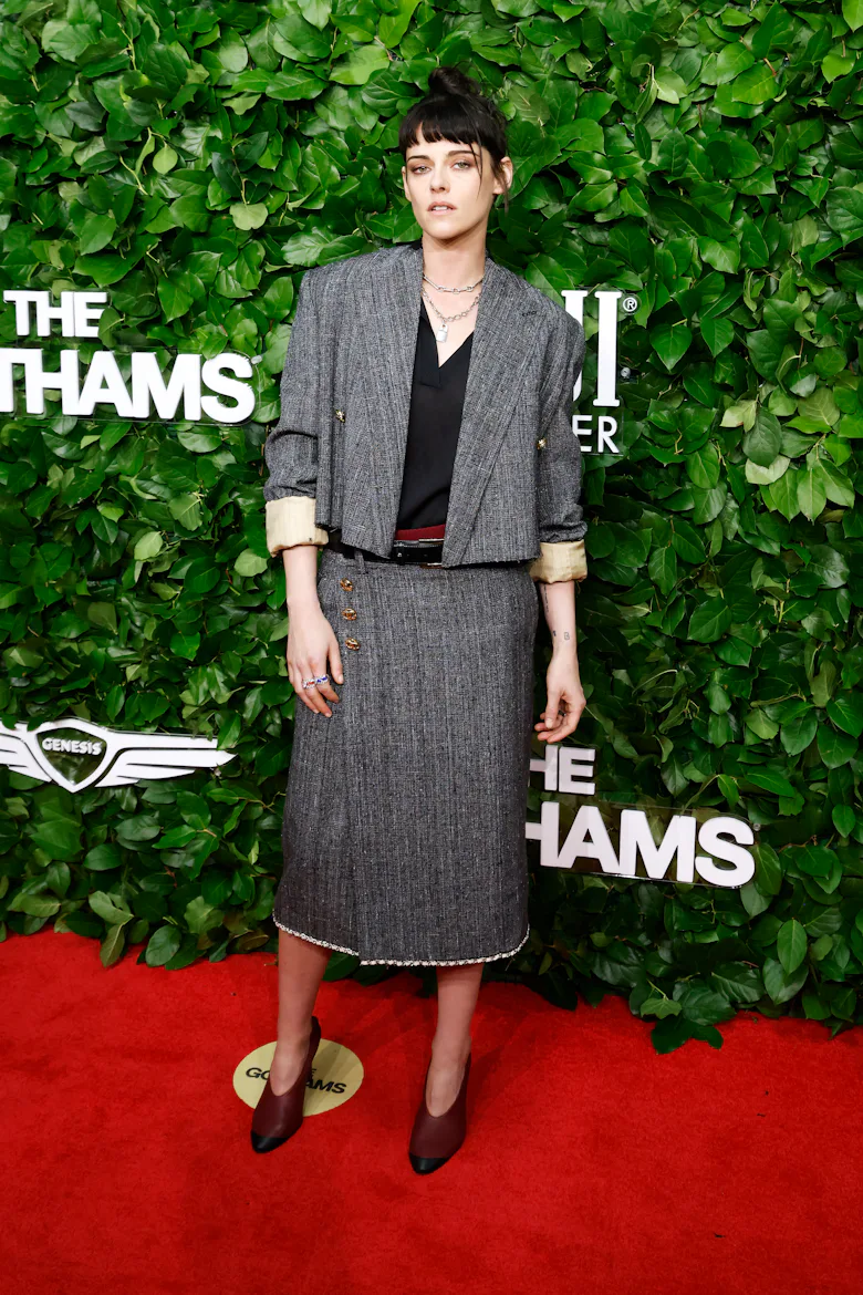 NEW YORK, NEW YORK - DECEMBER 01: Kristen Stewart attends the 35th Gotham Film Awards at Cipriani Wa...