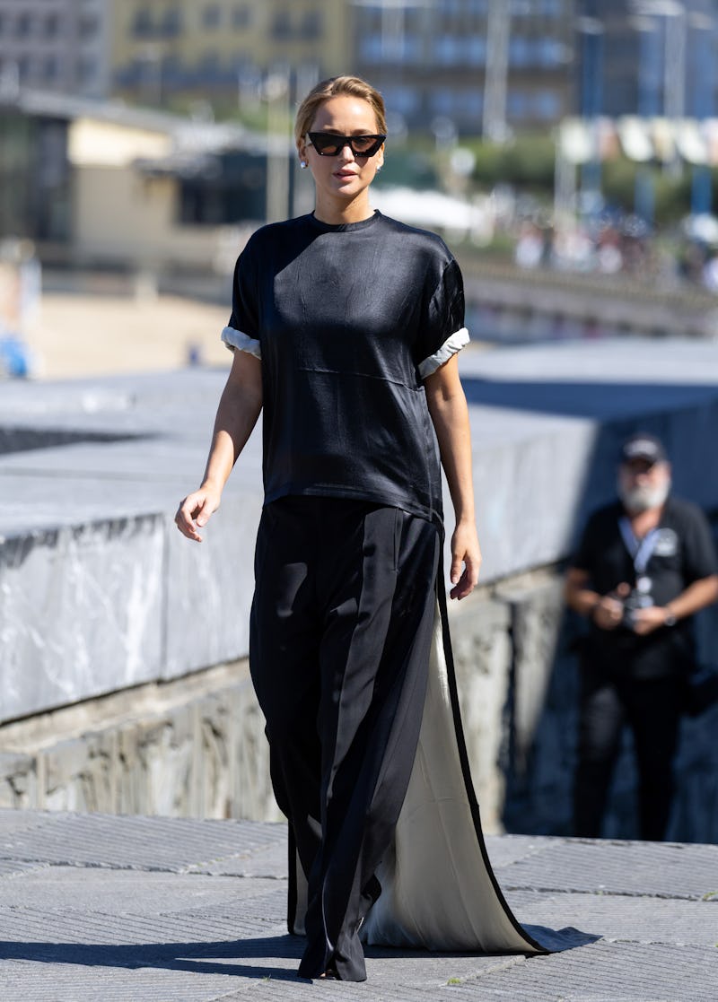 SAN SEBASTIAN, SPAIN - SEPTEMBER 26: Jennifer Lawrence attends the "Die My Love" photocall during th...