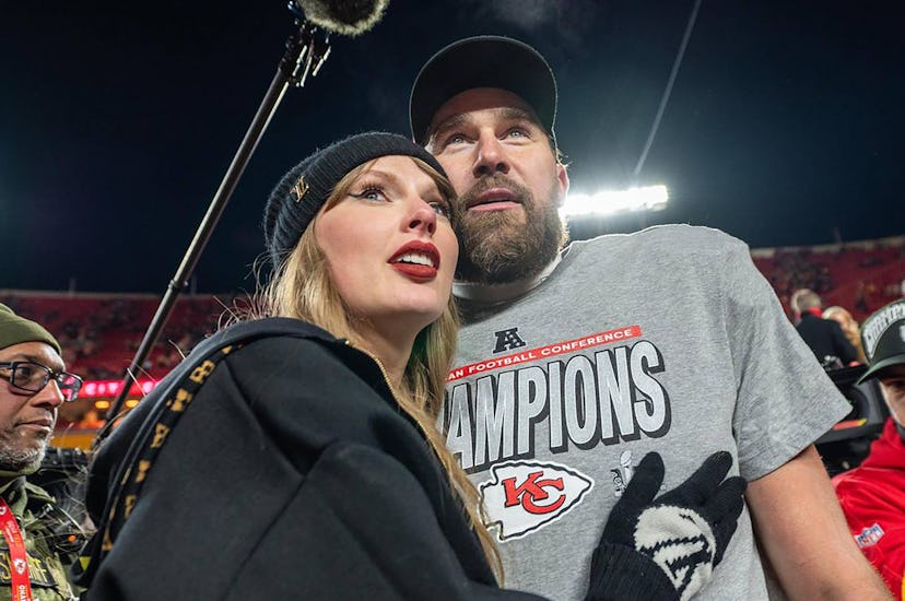 Taylor Swift and Travis Kelce at AFC Championship Game