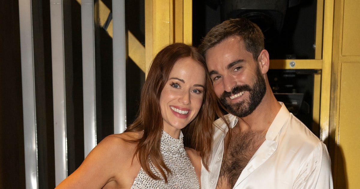 Whitney & Conner Leavitt Seemingly Respond To 'Viall Files' Mom Comments