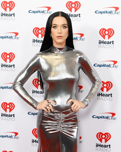 Katy Perry wore a white corset and garters while performing at the Invictus Games.