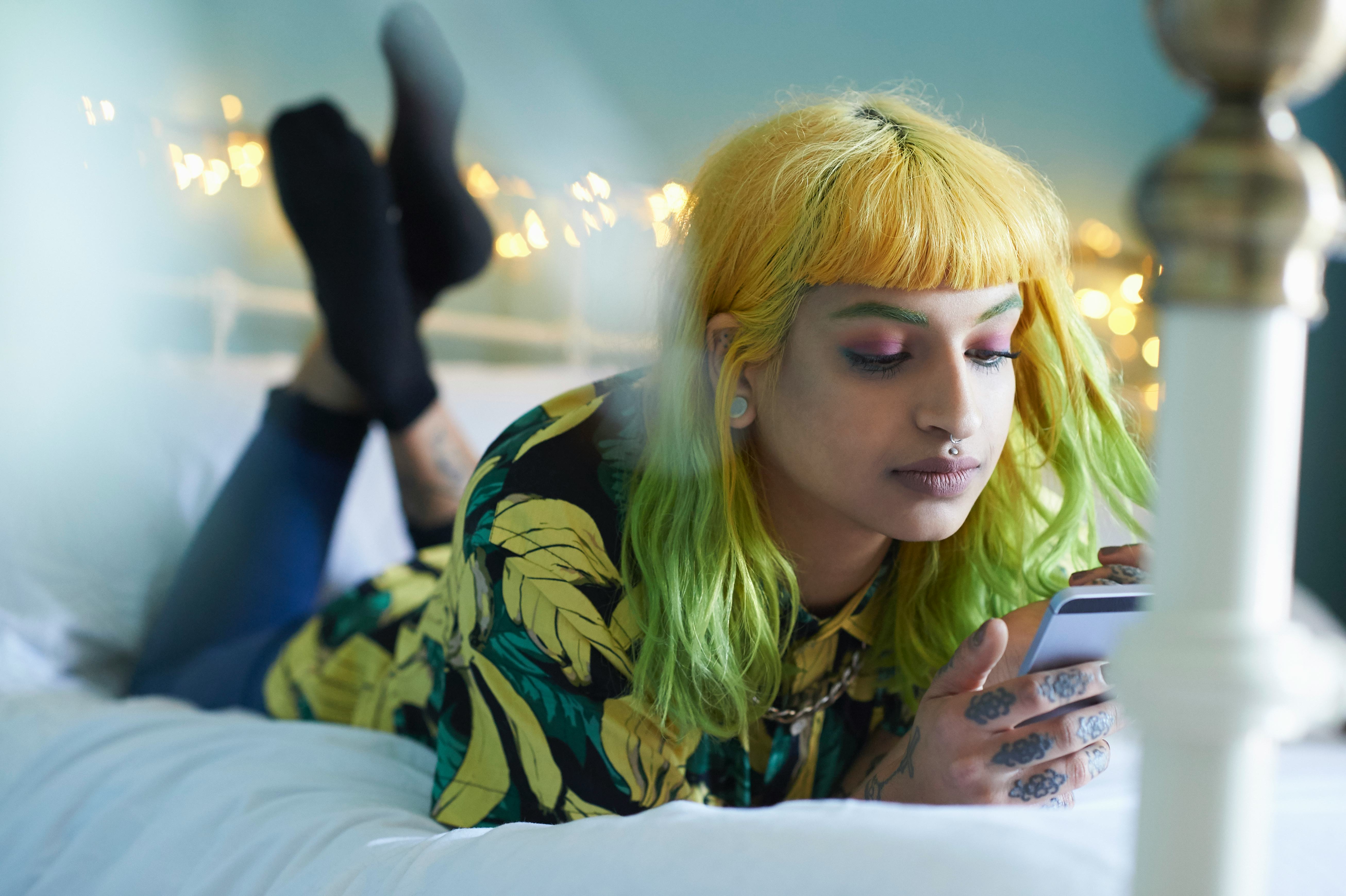 Geminis should slide into someone&rsquo;s DMs.