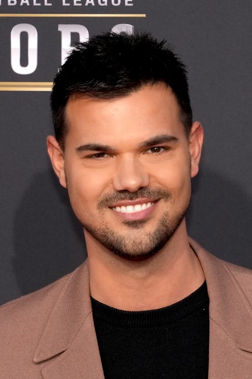 Taylor Lautner’s New Show Has A Wild Twilight Connection