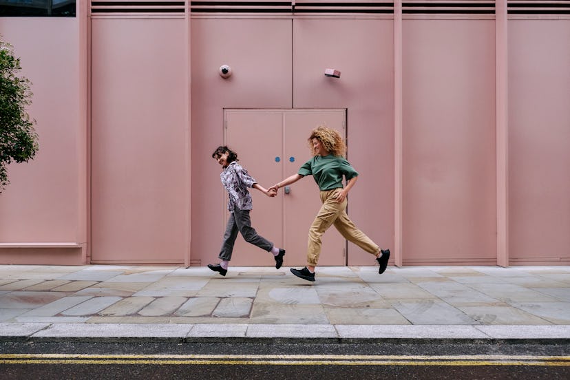 Spontaneous people are good in bed.