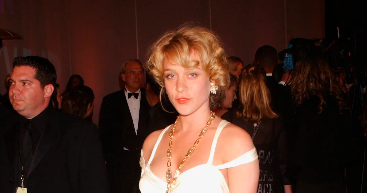 The 10 Best Vintage Oscars Dresses Of All Time