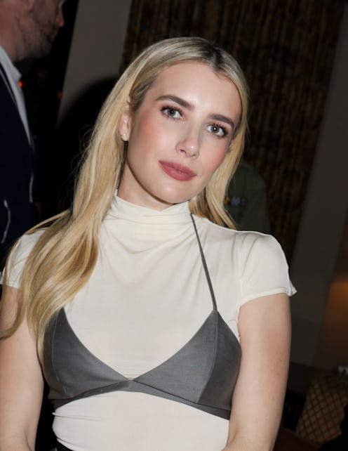Emma Roberts long blonde hair