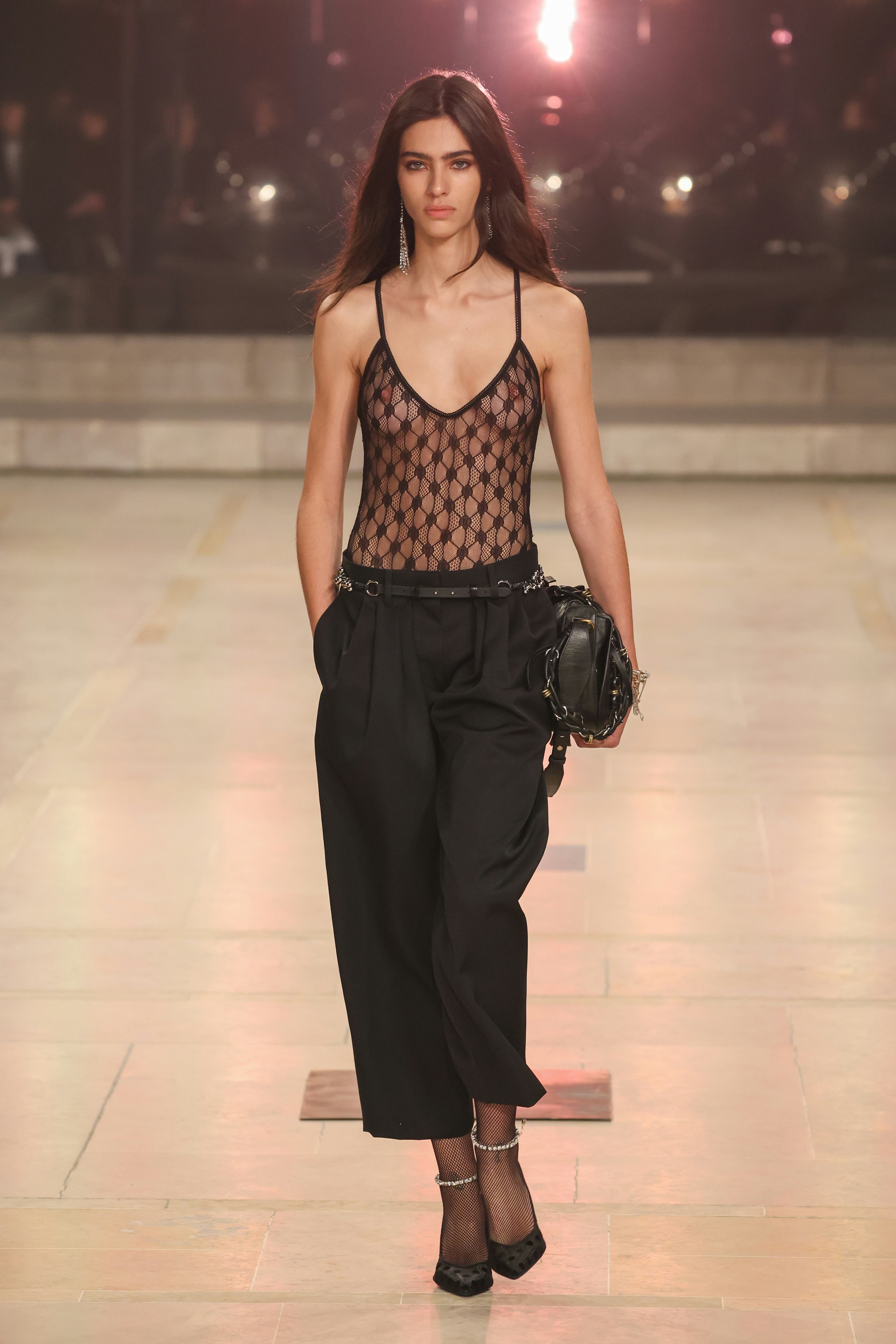 A model walks the runway during the Isabel Marant Womenswear Fall/Winter 2025-2026 show as part of P&hellip;