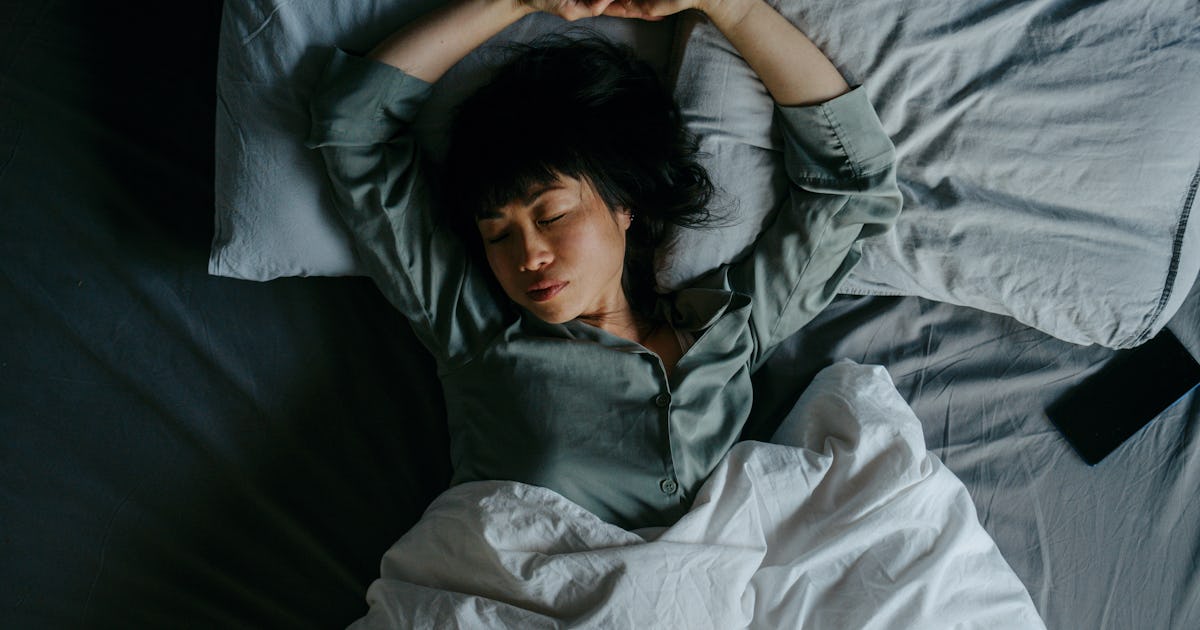 Sleepmaxxing Hacks That Work & Which Ones Don't, According To Experts