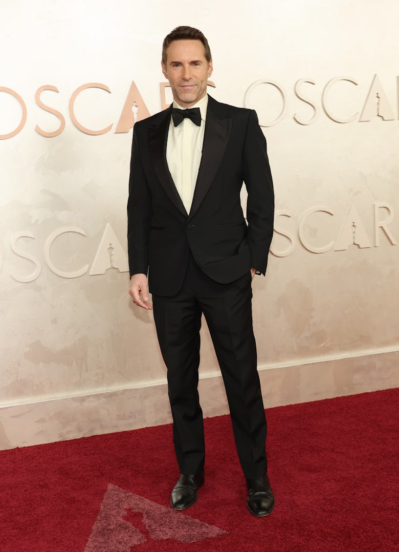 Alessandro Nivola attends the 97th Annual Oscars at Dolby Theatre on March 02, 2025 in Hollywood, Ca...