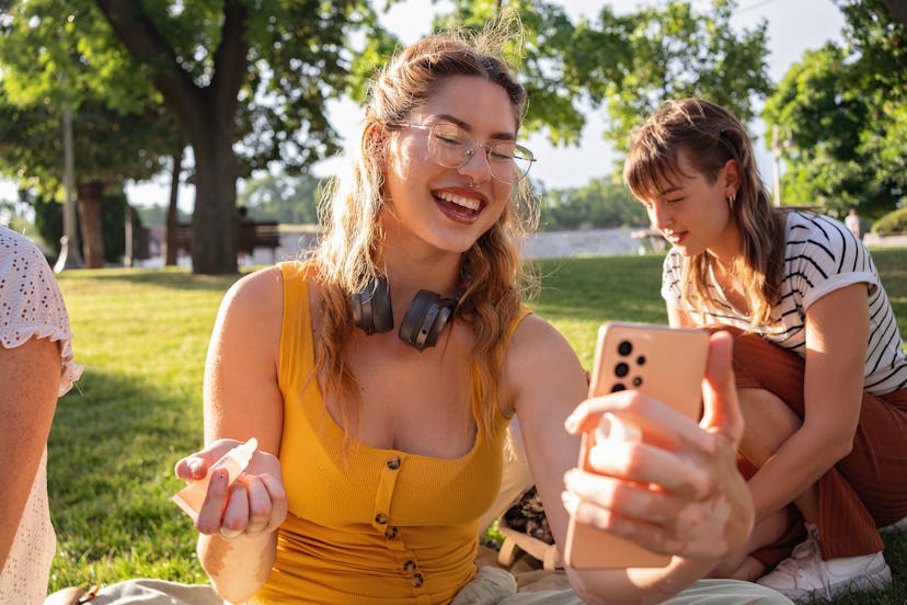 What to know about earth signs.