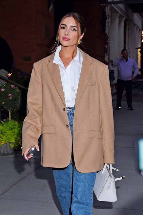 Olivia Culpo maternity outfits