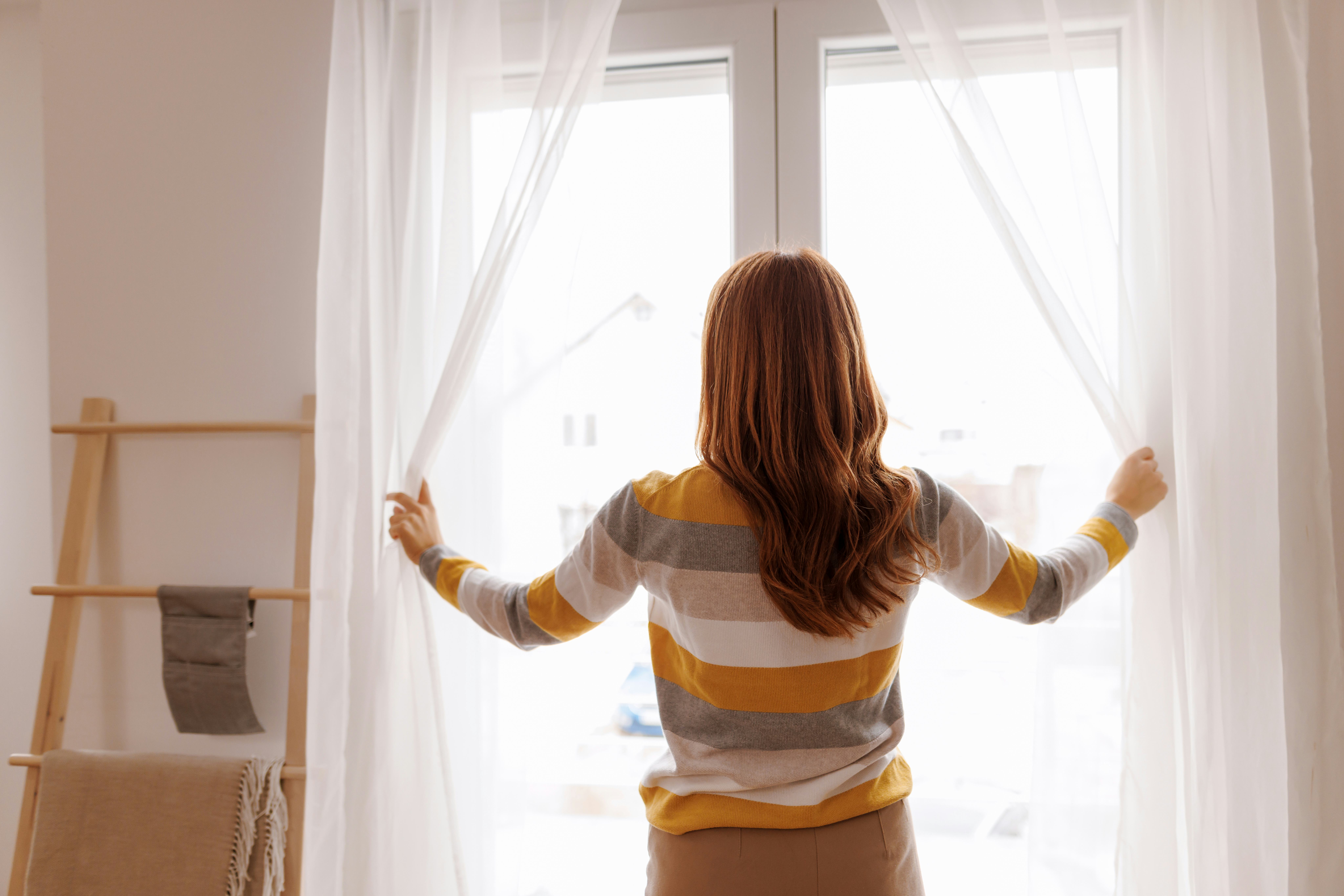 If you dread your significant other coming home, you might not be in love anymore.