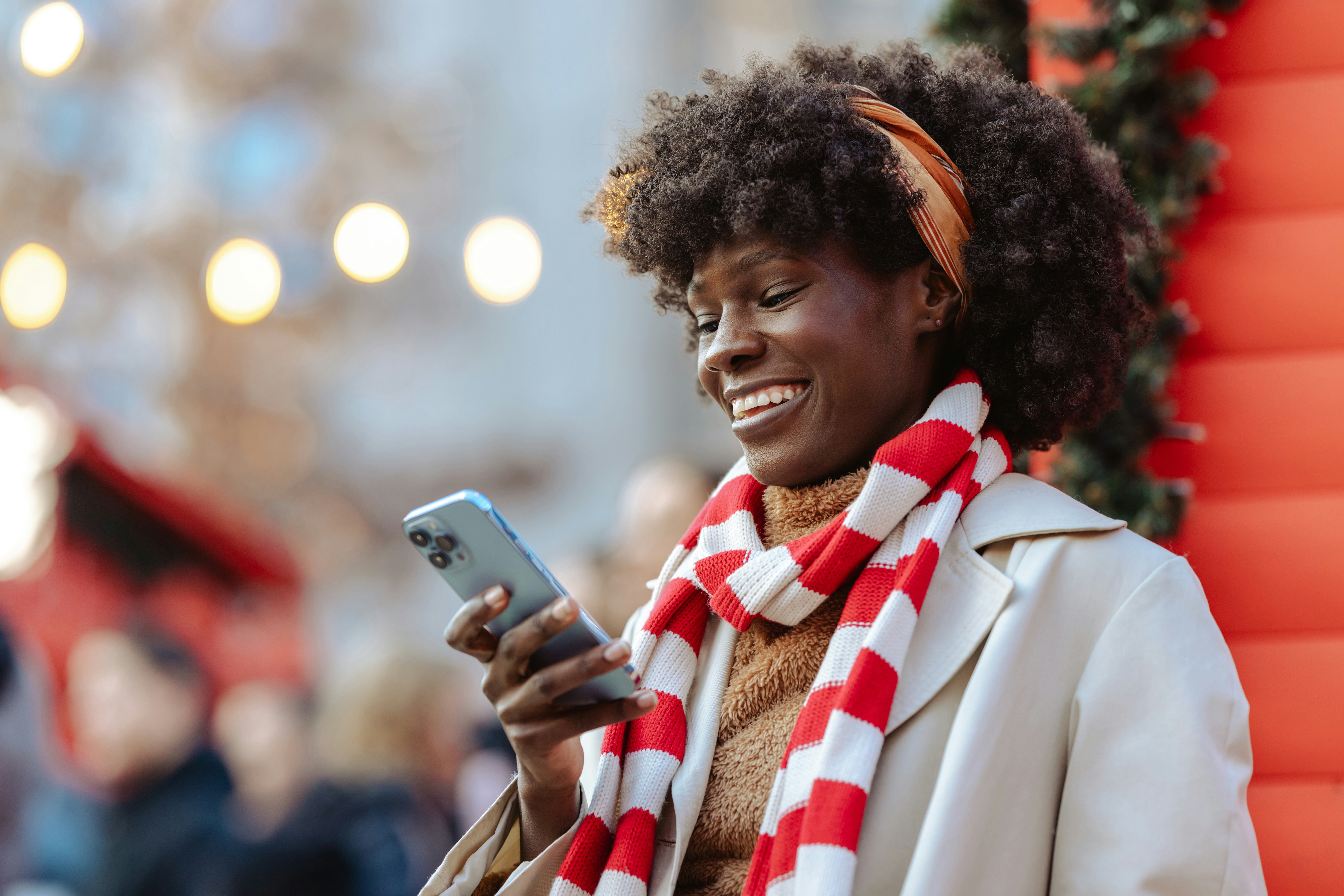 Ways to initiate a good conversation on a dating app.