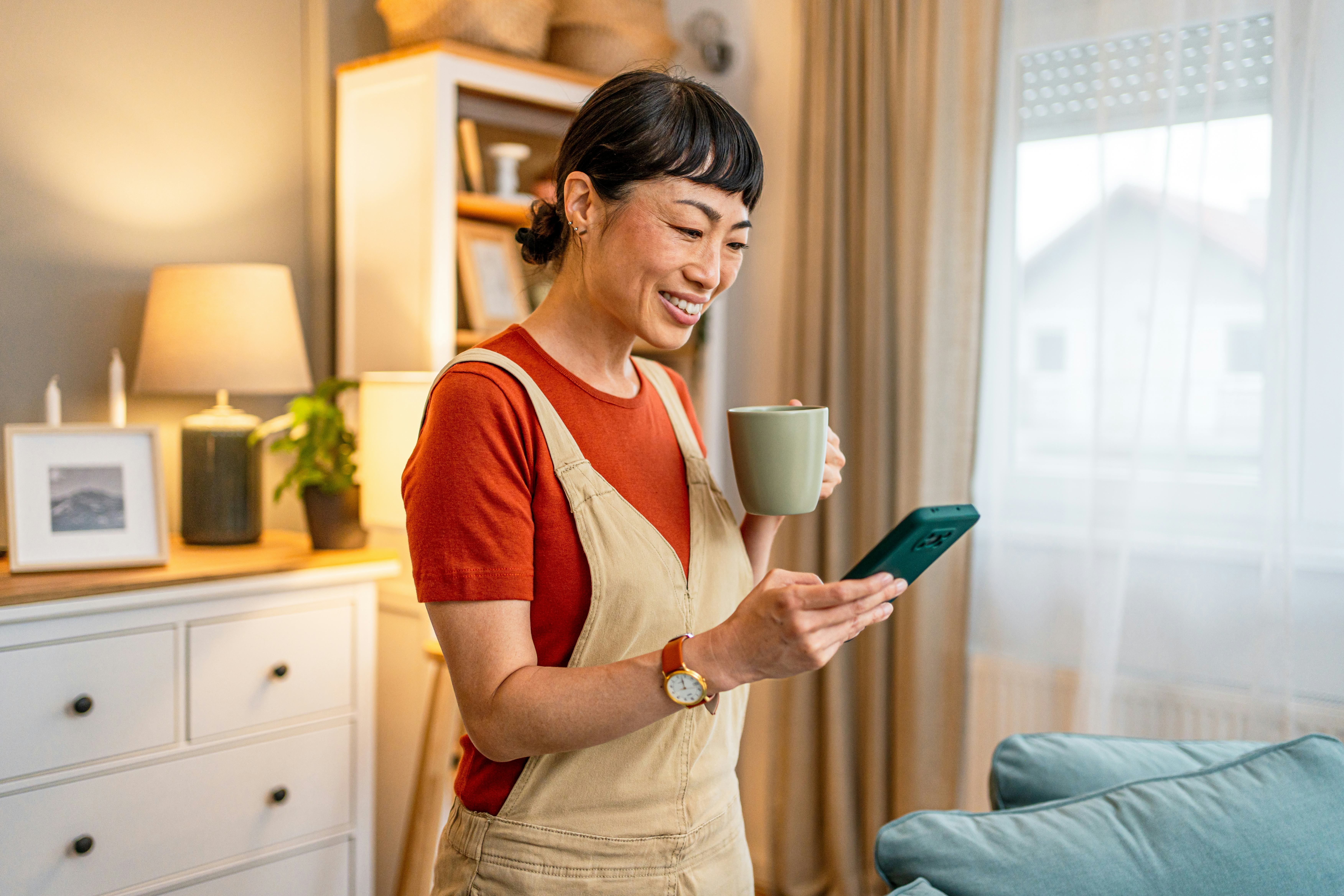 Ways to initiate a good conversation on a dating app.