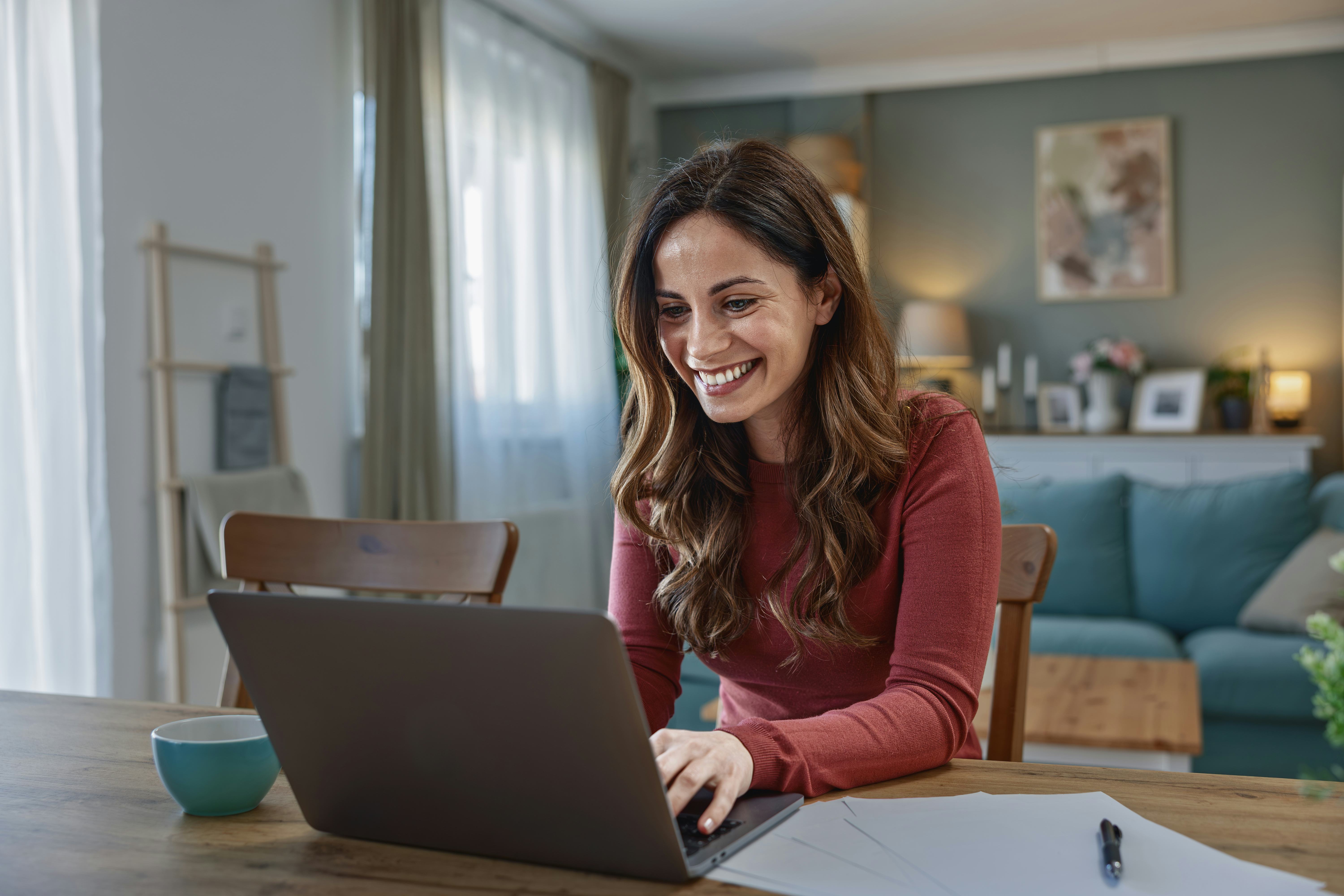 Ways to initiate a good conversation on a dating app.