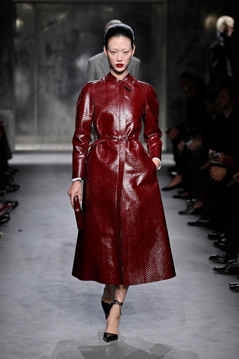 PARIS, FRANCE - MARCH 05: A model walks the runway during the Tom Ford Womenswear Fall/Winter 2025-2...