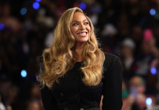 Beyonce wore cheeky, booty shorts for her Levi’s campaign.