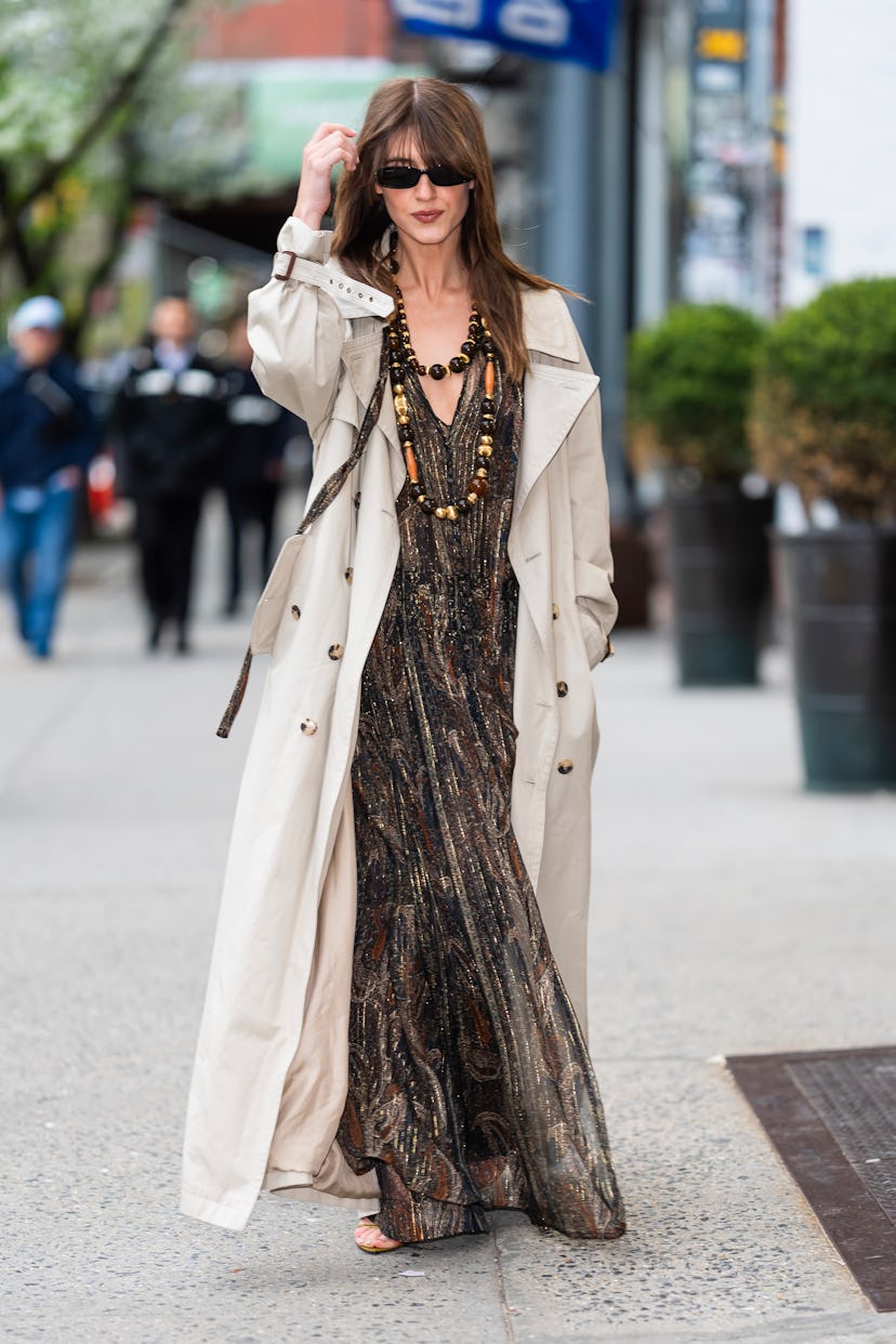 NEW YORK, NEW YORK - APRIL 16: Daisy Edgar-Jones is seen in the SoHo on April 16, 2025 in New York C...