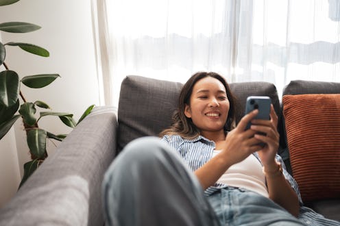 If you're bored, one of these three zodiac signs will always want to talk.