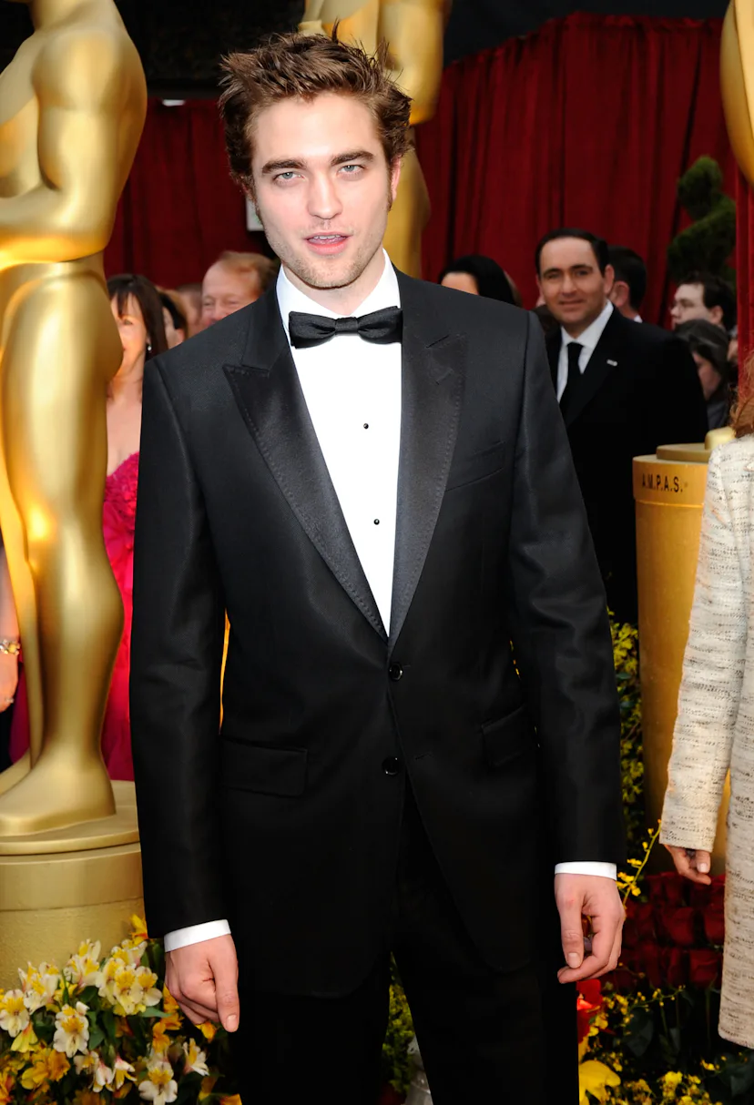 Actor Robert Pattinson arrives at the 81st Annual Academy Awards held at Kodak Theatre on February 2...