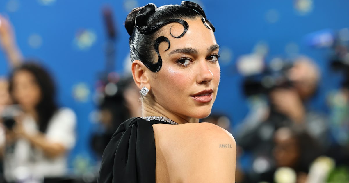 Dua Lipa Exposed Her Entire Risque Lingerie Set Under A Sheer Dress On Tour