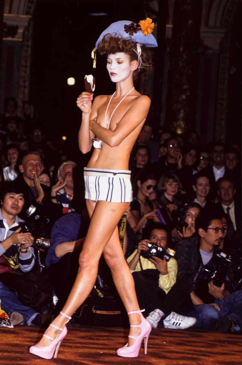 kate moss au defile